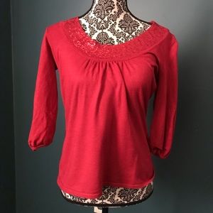 Red Sequin 3/4 Sleeve Scoop Shirt, Size L